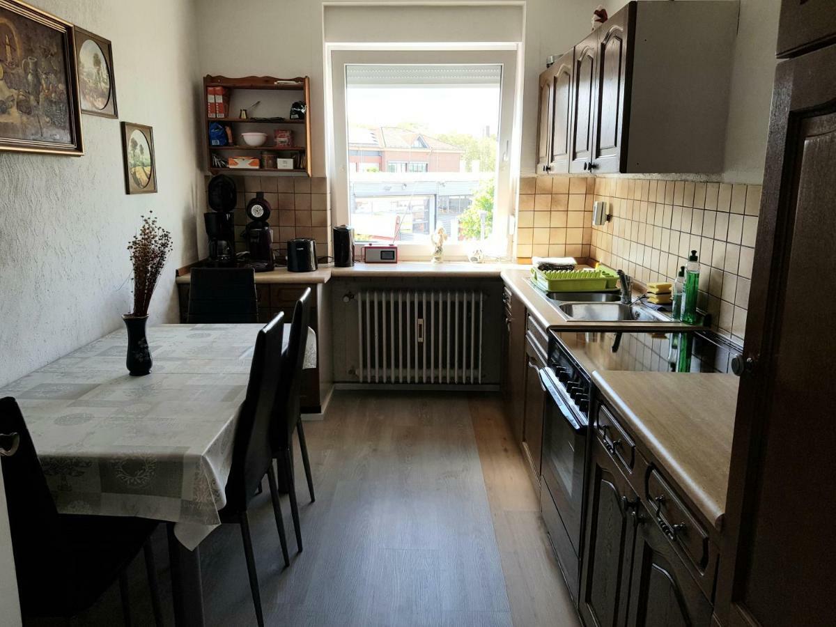 Ferienunterkunft - Am Stadtgarten Saarlouis Bagian luar foto